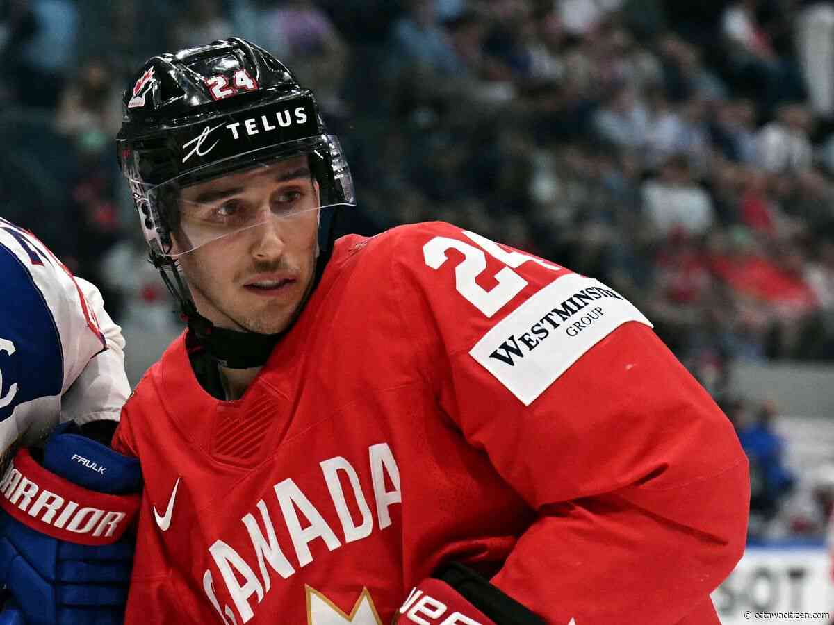 Playing on Sidney Crosby's line at world championship 'awesome' experience for Senators' Dylan Cozens