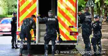 Police divers search Sefton Park lake