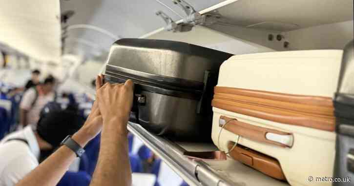 Airlines consider locking overhead compartments due to ‘selfish’ passengers