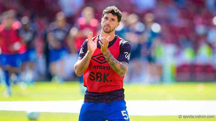 'Special feeling to be a Spurs player' - Senesi joins Tottenham