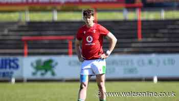 Young Welsh fly-half signs for European champions Bordeaux in dream move