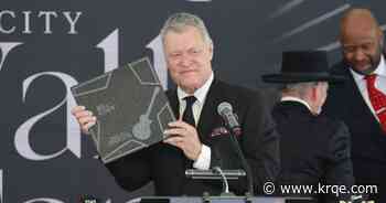 Longtime Grand Ole Opry announcer Bill Cody dies at 67
