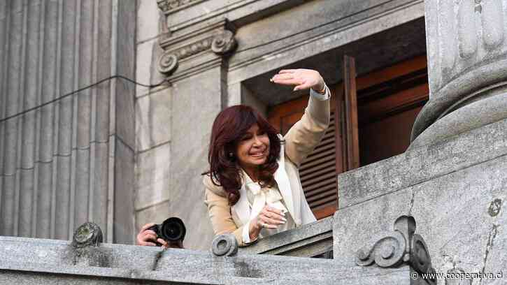 A un año de la condena a Cristina Fernández, peronismo mantiene que es perseguida política