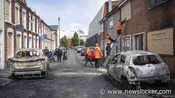 27 mensen dakloos na brandstichtingen in huizen tijdens rellen Belfast
