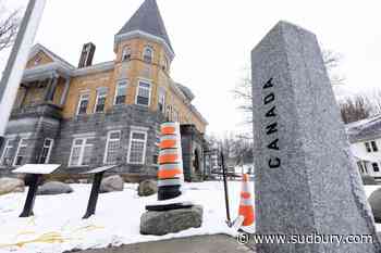Border-straddling library opens Canadian entrance