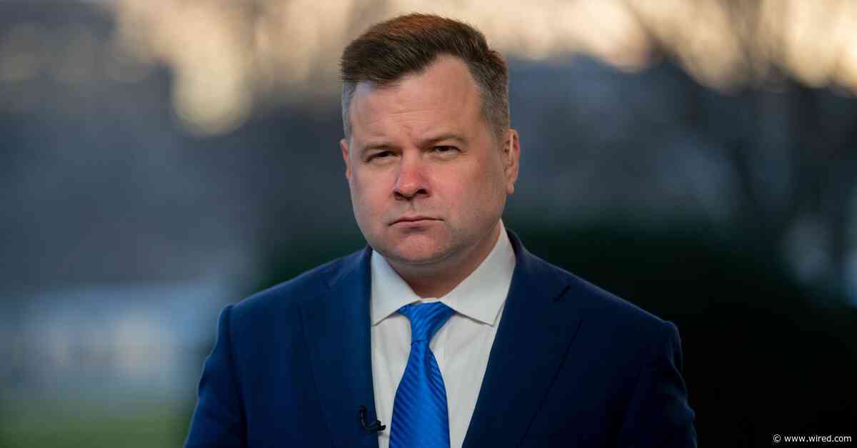 Trump Risks Key Surveillance Authority Over ‘Unqualified’ Spy-Chief Pick