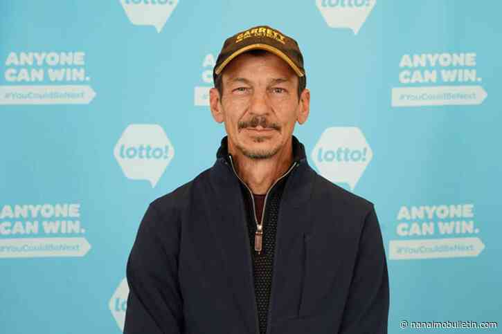 ‘I called my mom immediately’: Victoria man wins $2M on scratch ticket