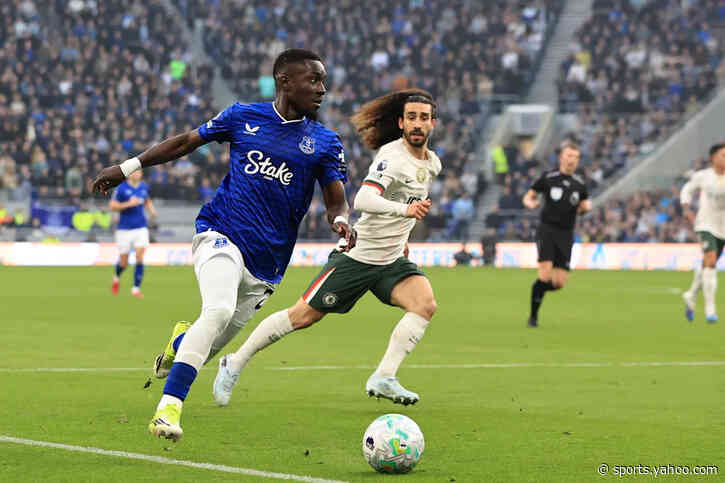 Everton Contract Talks Show David Moyes’ Midfield Plan Taking Shape