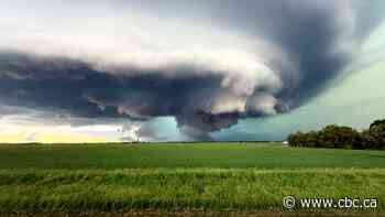 Wild night of stormy weather in Winnipeg and surrounding areas