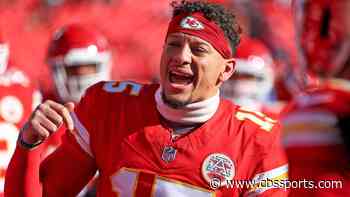 Chiefs rework Patrick Mahomes' contract as quarterback becomes NFL's first half a billion dollar player