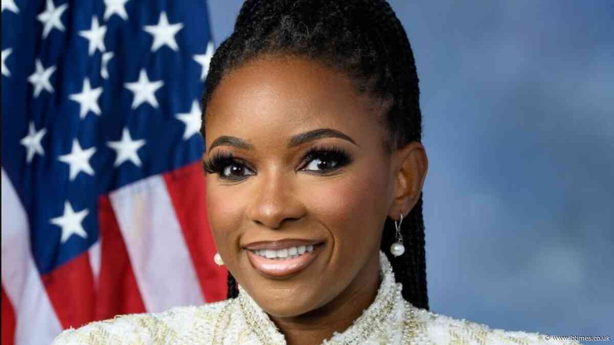'So It Was Small': Democrat Rep Jasmine Crockett Downplays Size of Knife Used in Killing Austin Metcalf