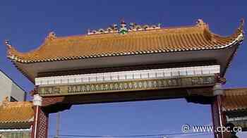 Edmonton Chinatown group pulls support for new $8.7M gate, citing concerns about cost, consultation