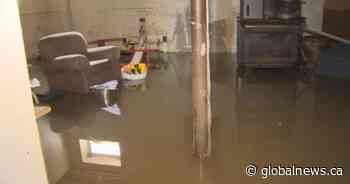 Kinew visits flooded Manitoba communities, promises additional help