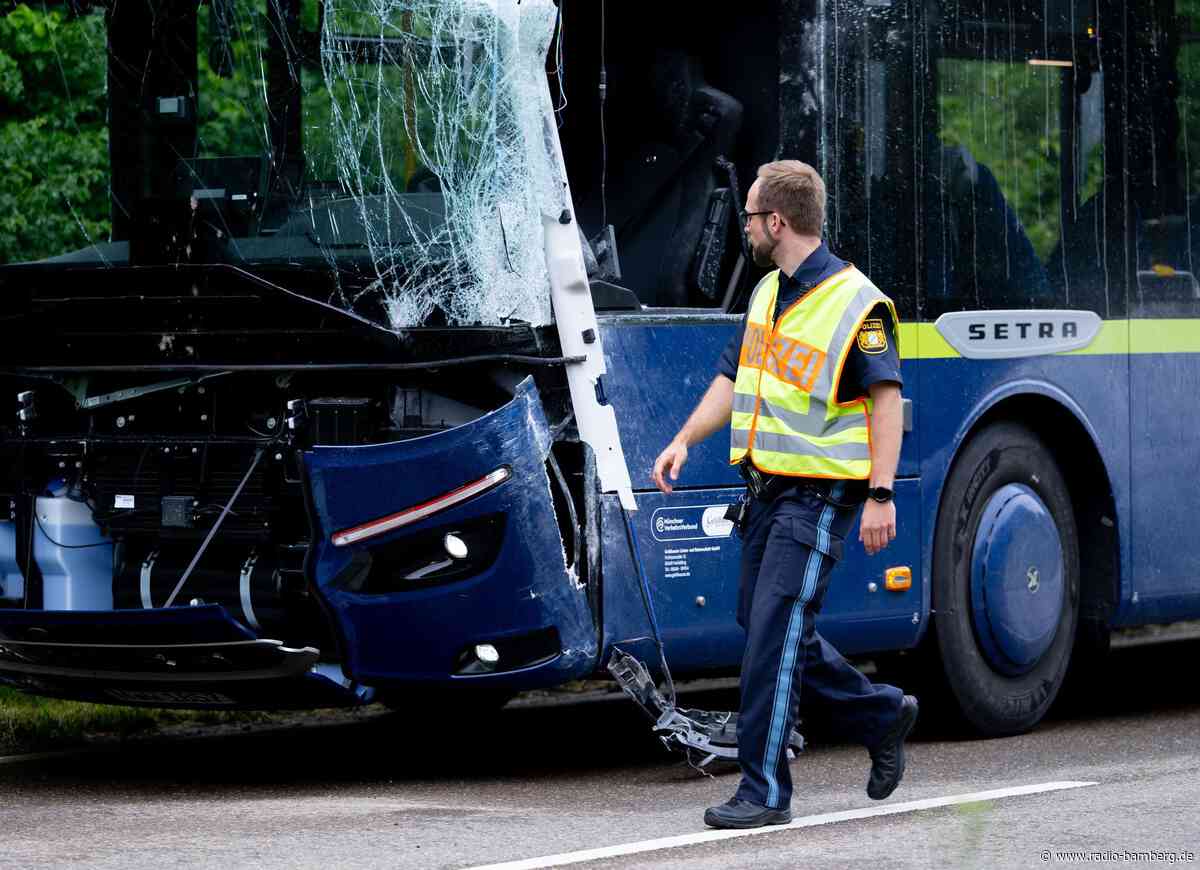 Ermittlungen zum tödlichen Busunfall gehen weiter