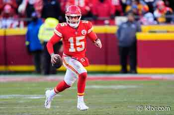 Chiefs sign Patrick Mahomes to historic contract extension: Reports