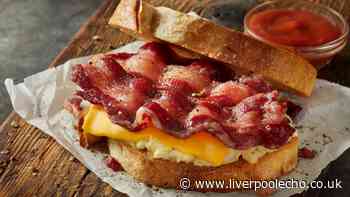 I put bacon in the frying pan, oven and air fryer – 1 came out tastier and crispier
