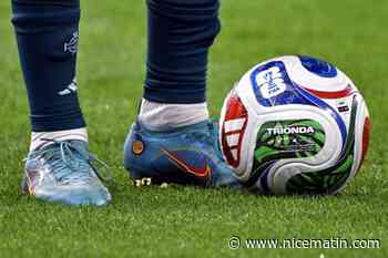 Édito. Un monde fou-foot