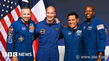 Nasa names next astronauts for Artemis Moon programme