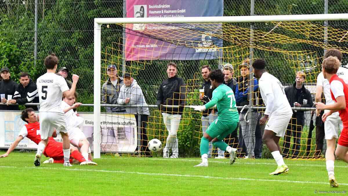 Goldenes Tor in der 5. Minute: Eichenkofen steigt auf – Altenerding erlebt zweites Abstiegstrauma
