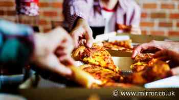 Pizza chain with 3,487 restaurants to close hundred of stores