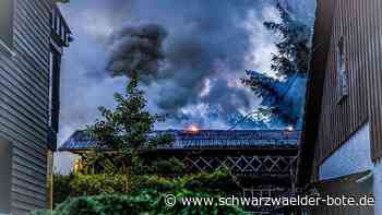 Bei Bad Liebenzell: Schuppenbrand fordert 350.000 Euro Schaden