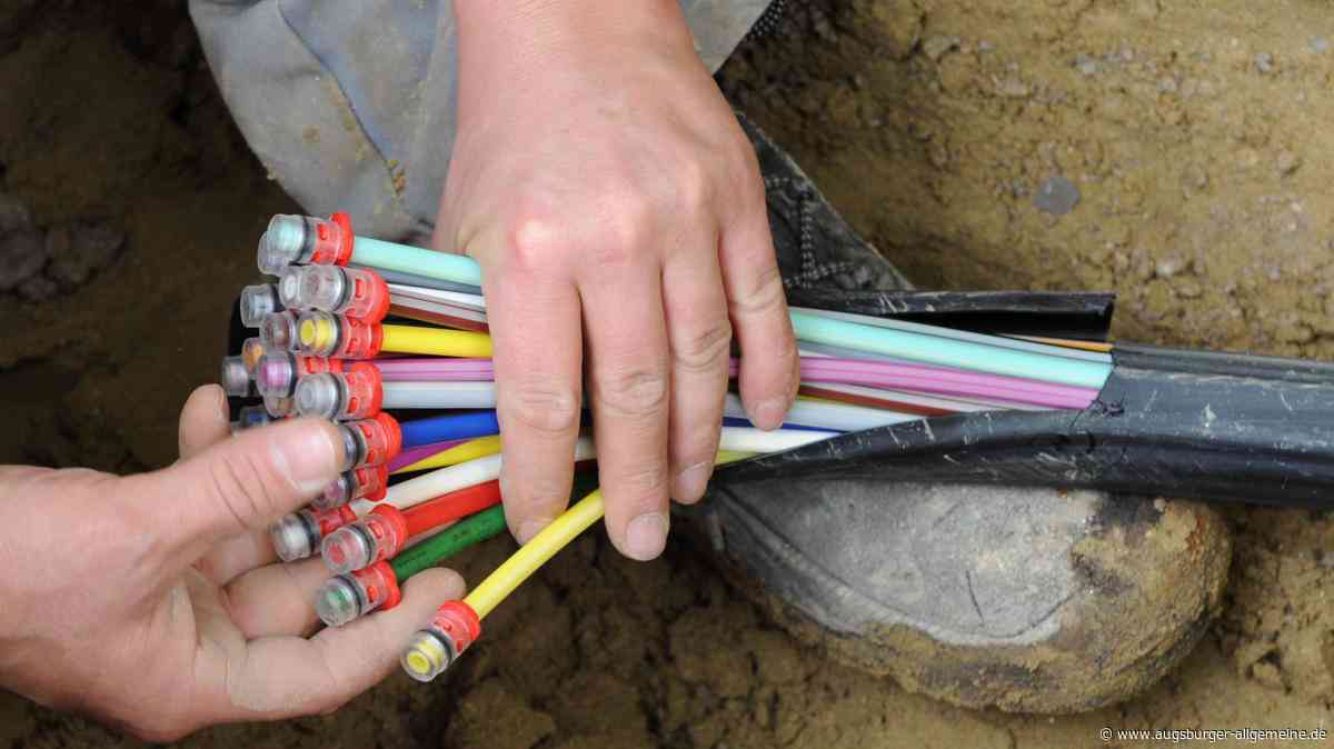 Glasfaser: Telekom baut frühstens 2032 - Penzing will auf anderem Weg ans Ziel