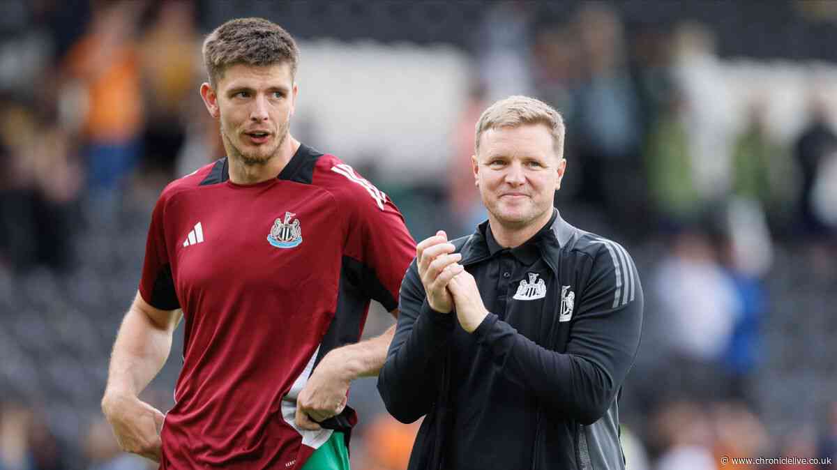 Eddie Howe transfer gesture revealed as Nick Pope's Newcastle United future hangs in balance