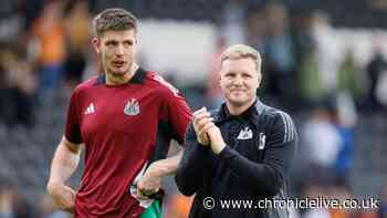 Eddie Howe transfer gesture revealed as Nick Pope's Newcastle United future hangs in balance