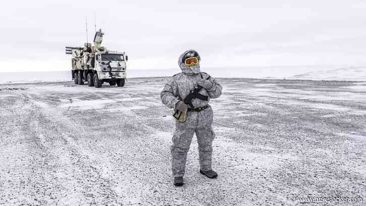 Scandinavië slaat alarm: satellietbeelden onthullen dat Rusland zich voorbereidt op ’existentiële oorlog’ met Europa