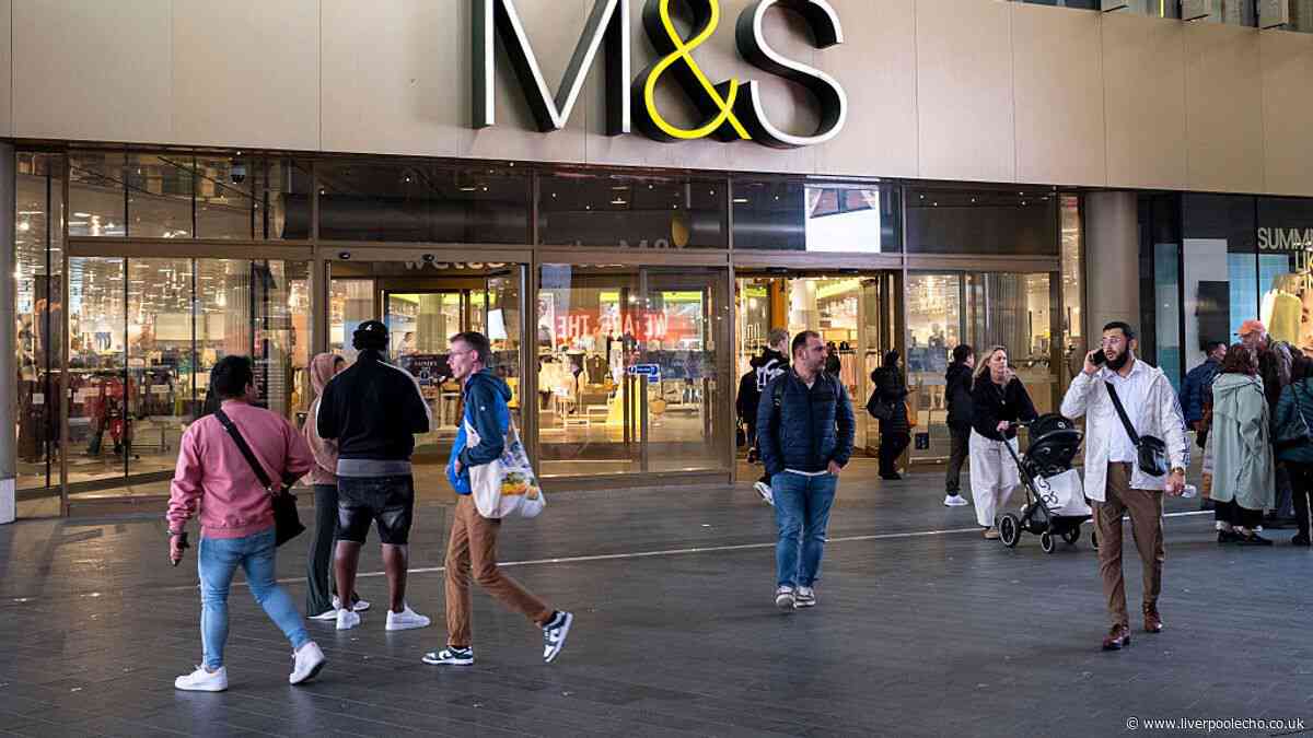 M&S £22 shorts 'ideal for heatwaves' shoppers nab 'in every colour'