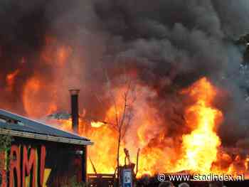 Net door gemeente gekochte parenclub in Lelystad verwoest door brand