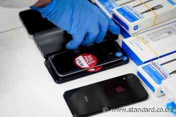 Police push for phone companies to be forced to make stolen handsets unusable