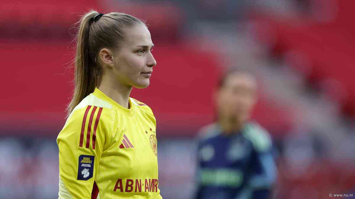 Ajax-keeper Regina van Eijk maakt toptransfer naar Bayern: 'Ben ontzettend blij'