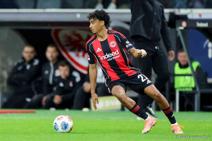 Man Utd Walk Away From Fullback Move as Bayern Close In