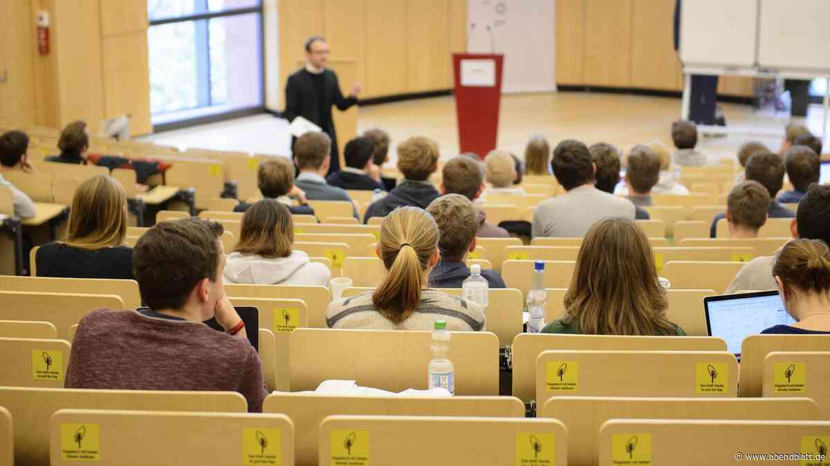 Harter Sparkurs an Uni Hamburg: Studierende und Professoren heute auf der Straße