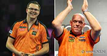 ‘Solide verdediger’ Van Gerwen en ‘luie spits’ Van Veen samen in het oranje: ‘Rondvaart door de grachten? Gezellig!’