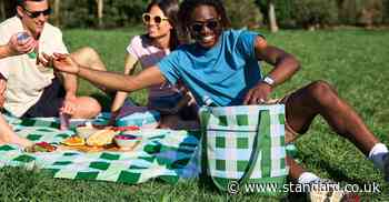 Chic and reusable picnic accessories for the perfect park day