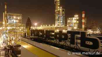Ukraine trifft Raffinerie: Rosneft-Anlage muss Betrieb komplett einstellen