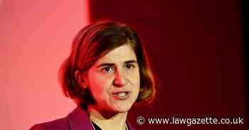 Minister blames 'atrocious' IT systems for legal aid fee setback