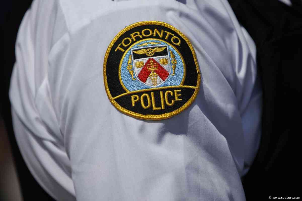 Toronto police officer shot in exchange of gunfire in city's west end