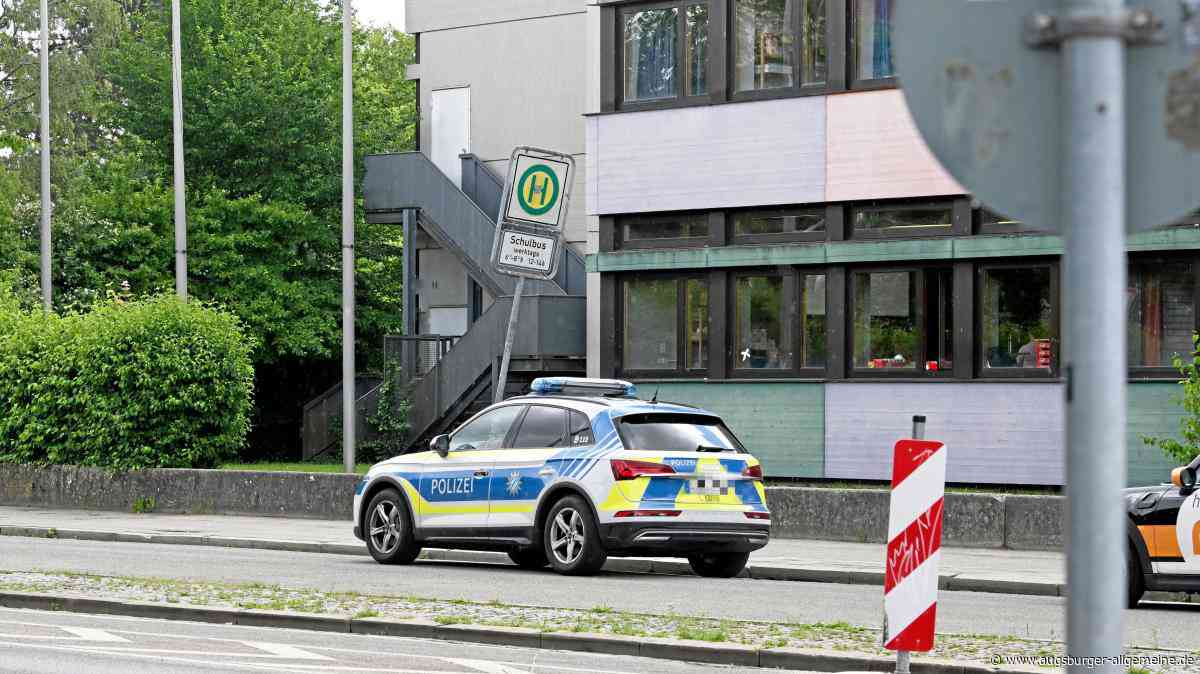 Großer Polizeieinsatz an Mittelschule in Göggingen