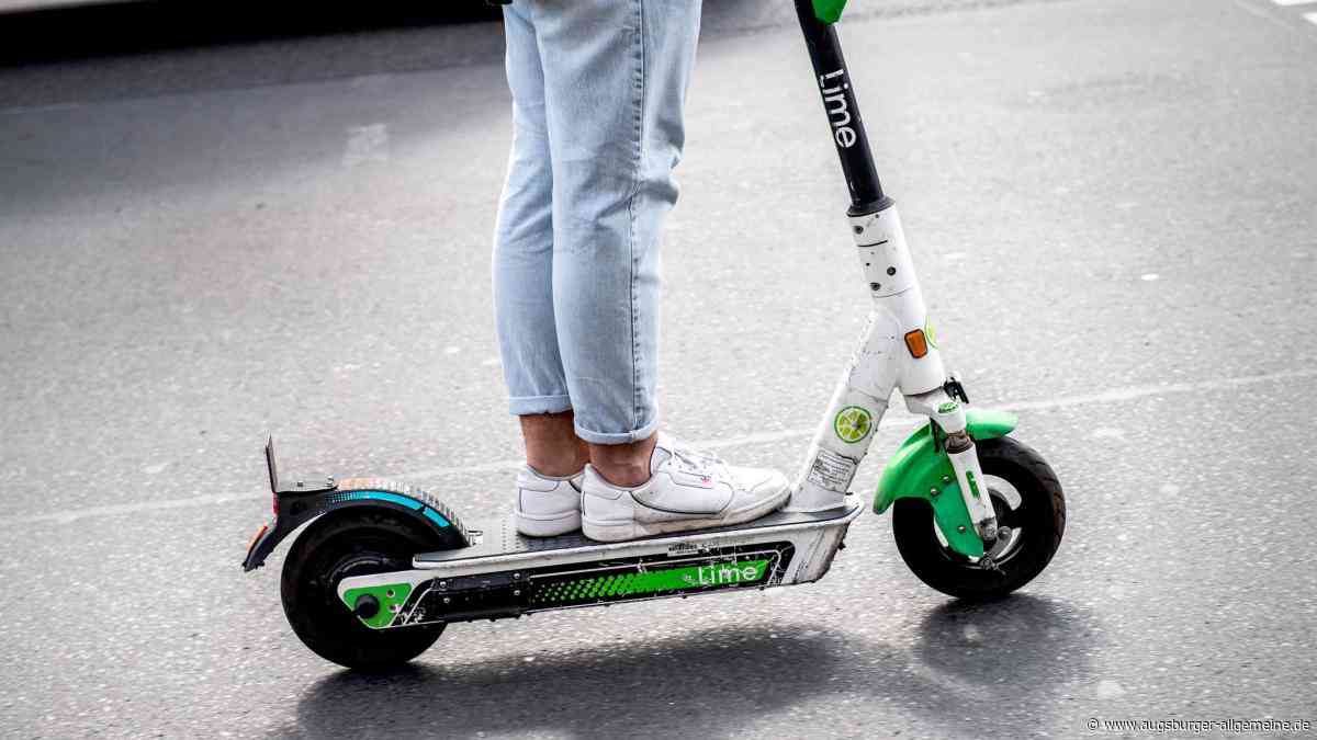 Unbekannte stehlen E-Scooter vor der Mittelschule in Babenhausen