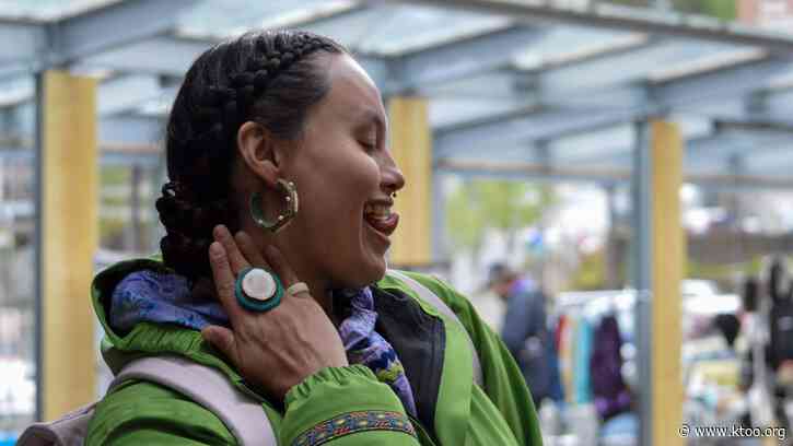 What earrings mean at Celebration, to buyers and sellers