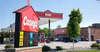 Cracker Barrel, pizza market share, Habit Burger wraps