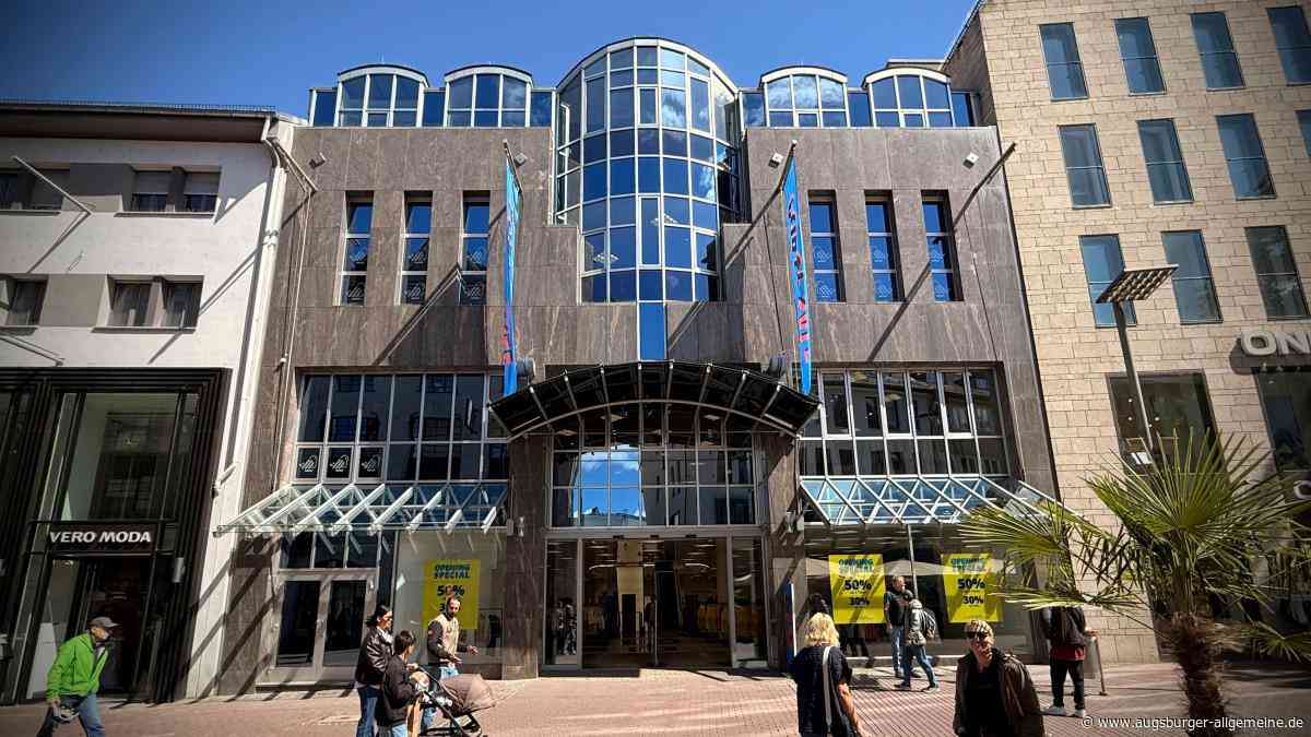 Schnäppchenjagd in der Fußgängerzone: Peek & Cloppenburg haucht Ex-Abt in Ulm neues Leben ein