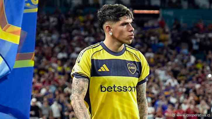 ¿Se quedan o se van? DT de Boca tomó una decisión sobre el futuro de Carlos Palacios y Williams Alarcón