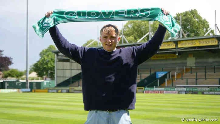 Yeovil sign keeper Barker from Walton & Hersham