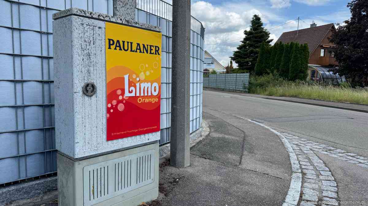 Werbung ohne Genehmigung: Paulaner-Plakate an Verteilerkästen sollen weg