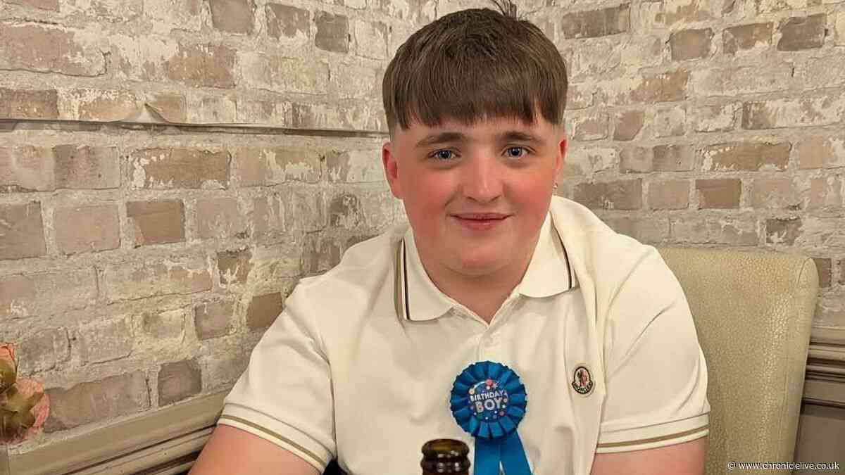 Heartbroken family blame 'dodgy vape oils' in Benidorm for death of teen