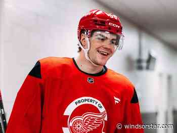 Red Wings’ prospect finally lands with Spitfires after year-long pursuit 